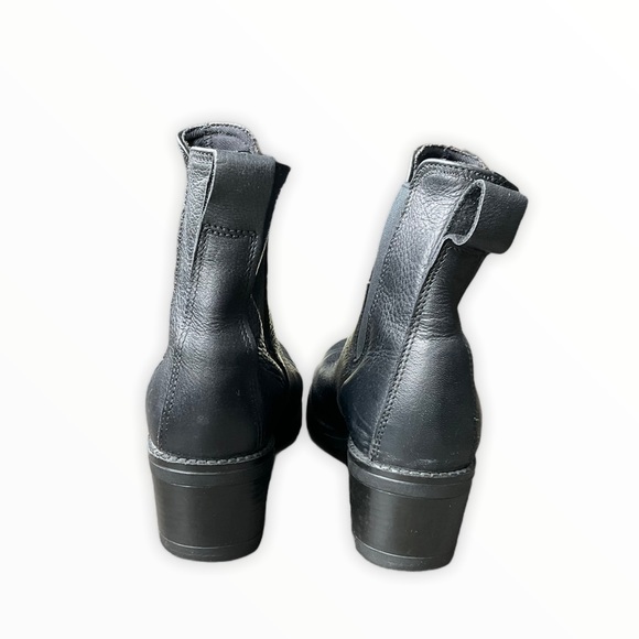 Roots Vintage 90,s Beetle Boot Black Size 6.5. - Picture 4 of 12